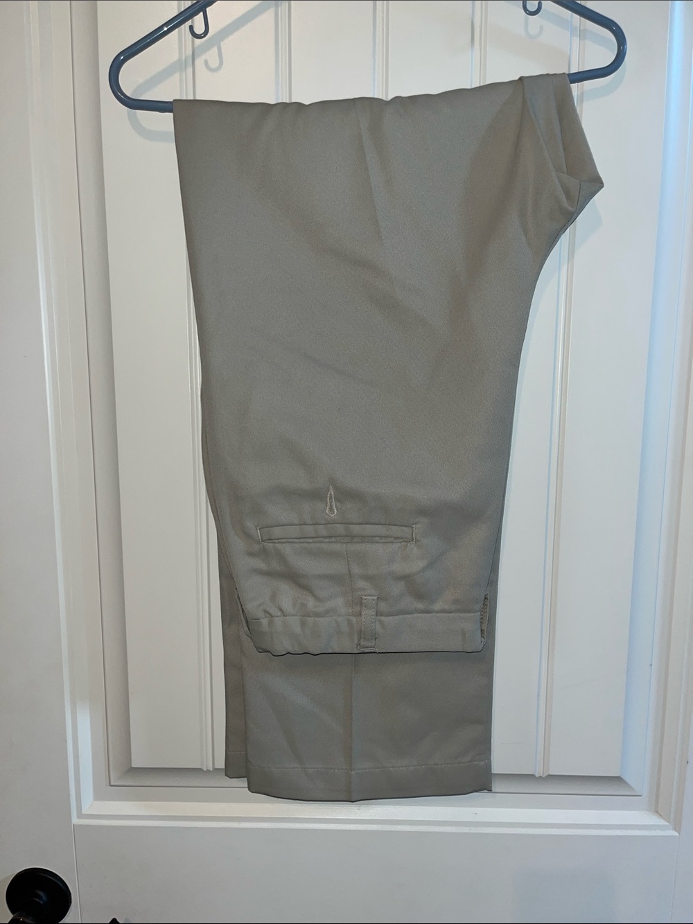 Haggar Men's Dress Pants in Light Khaki